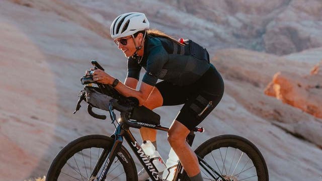 Lael Wilcox Abandons Around the World Record Attempt Amid Extreme Heat