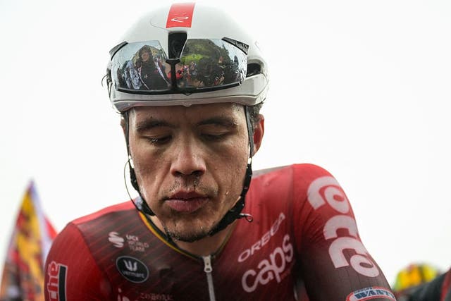 From Cow Dung Crisis to Tour de France DNF: Arnaud De Lie Needs a Lucky Break