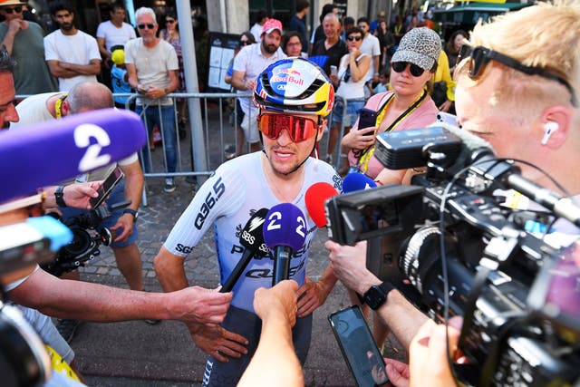 Shifter Problems Cost Tom Pidcock Chance at Tour de France Stage Win