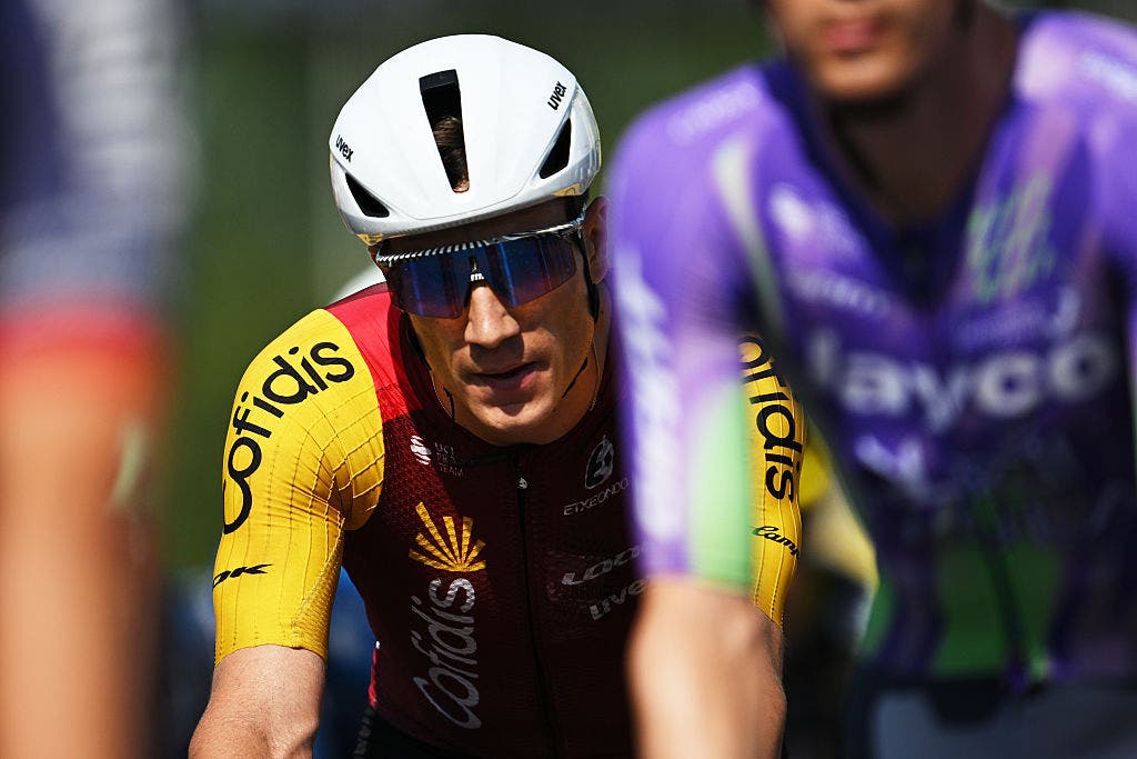 Page è diventato il primo corridore a essere multato per aver fatto pipì inappropriata durante la tappa 17 del Tour de France.