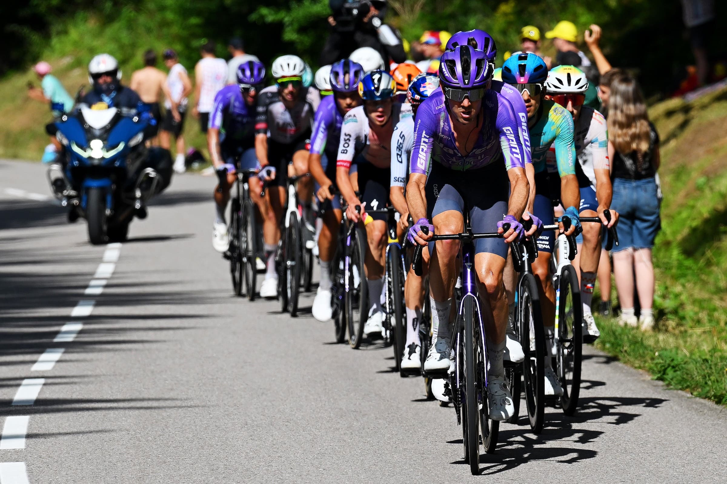 Ben O'Connor drives the pace of what was a massive breakaway move on Friday (Photo: Tim de Waele/Getty Images)