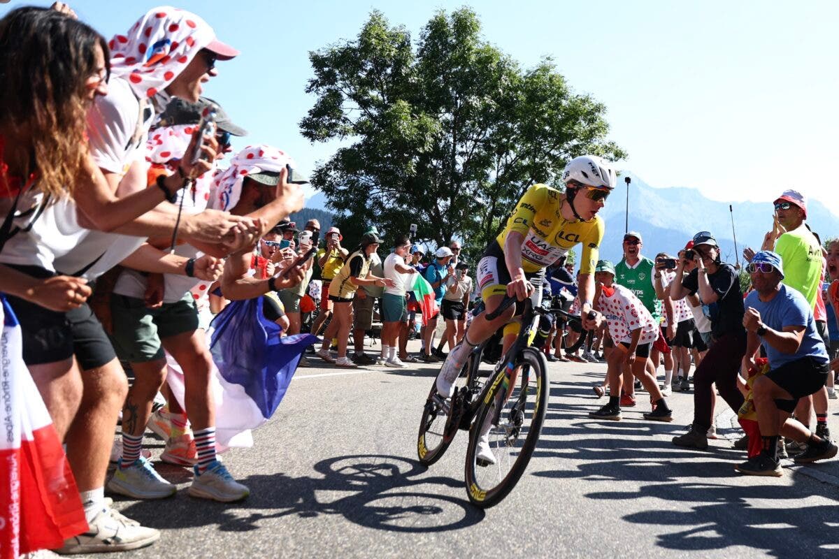 Pogačar carved his way through the 21 bends to set a new climbing record and drive a wedge into his Tour de France rivals.