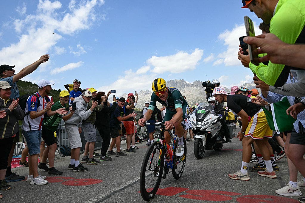 Pedersen hung tough in the breakaway over the first HC climb to collect more intermediate sprint points.