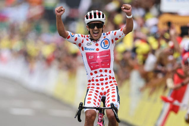 Tour de France Stage 20: Carapaz Wins after Kuss Heartbreak, Pogačar Pulls Del Toro to White Jersey