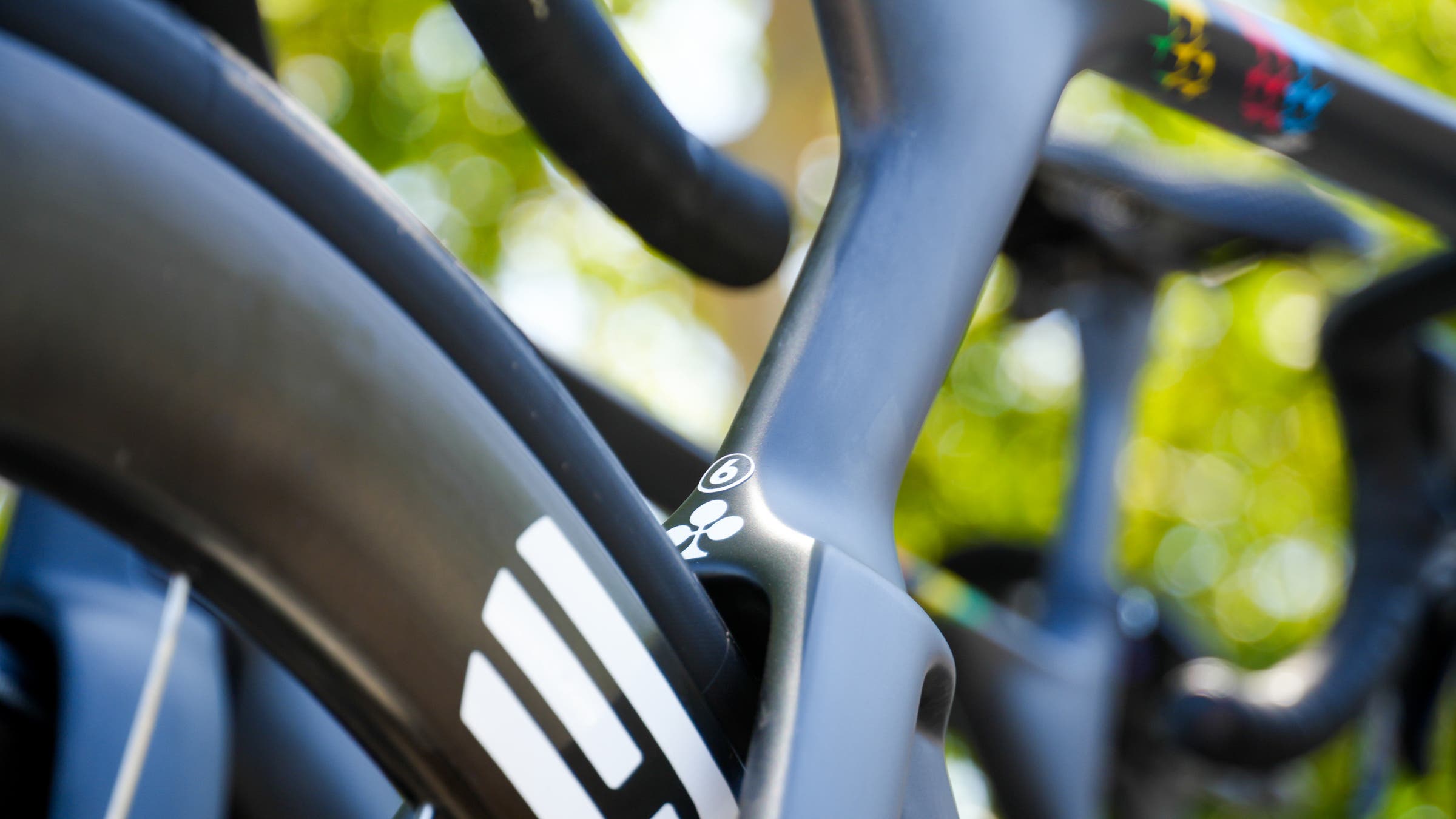 Tadej Pogačar Colnago Y1RS 6a bici