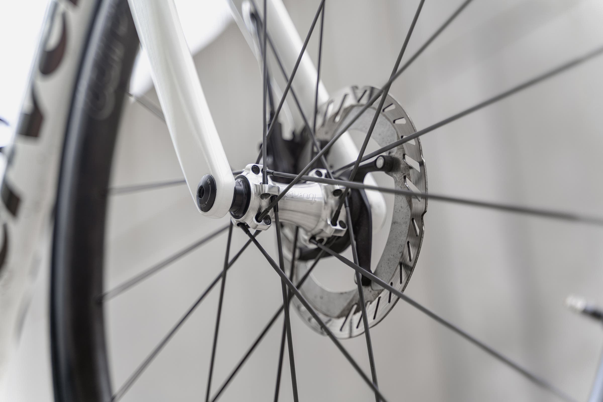 Tune Nano CS road hub