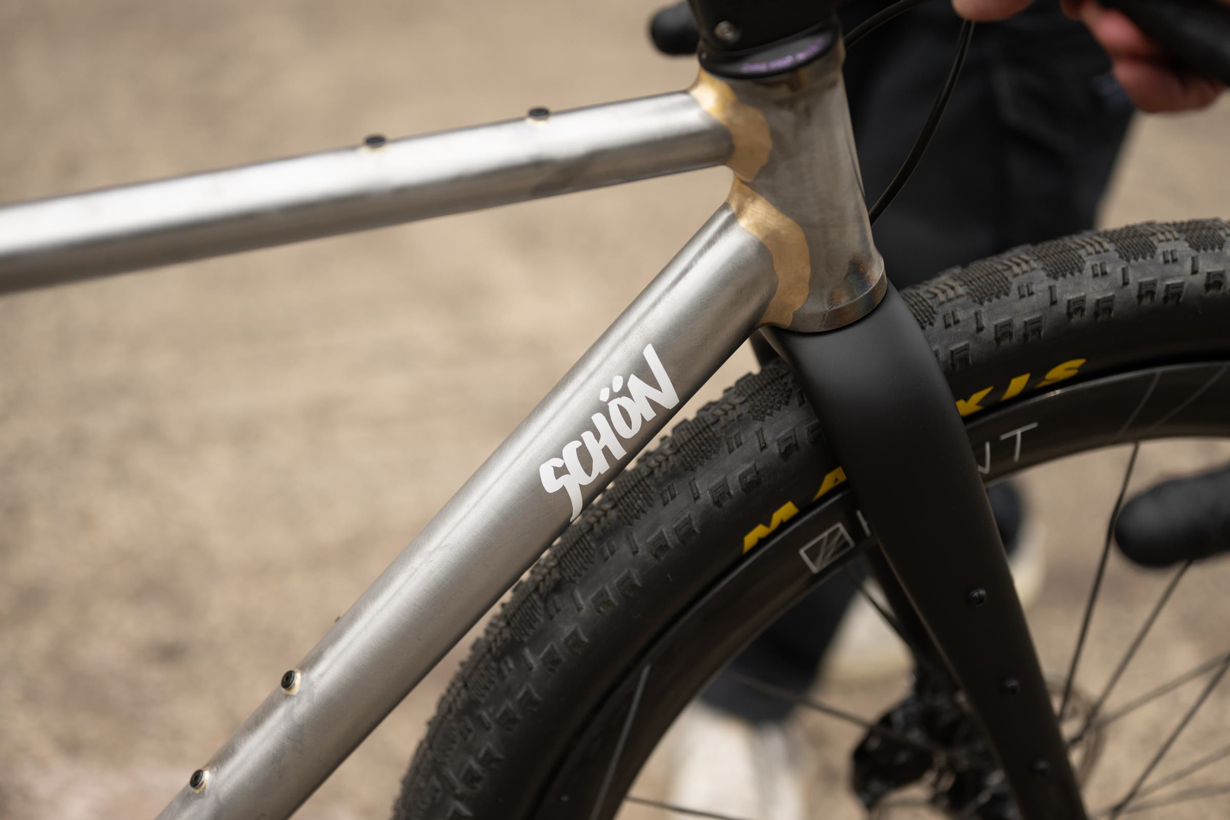 Hunt 5am limitless gravel at the made show