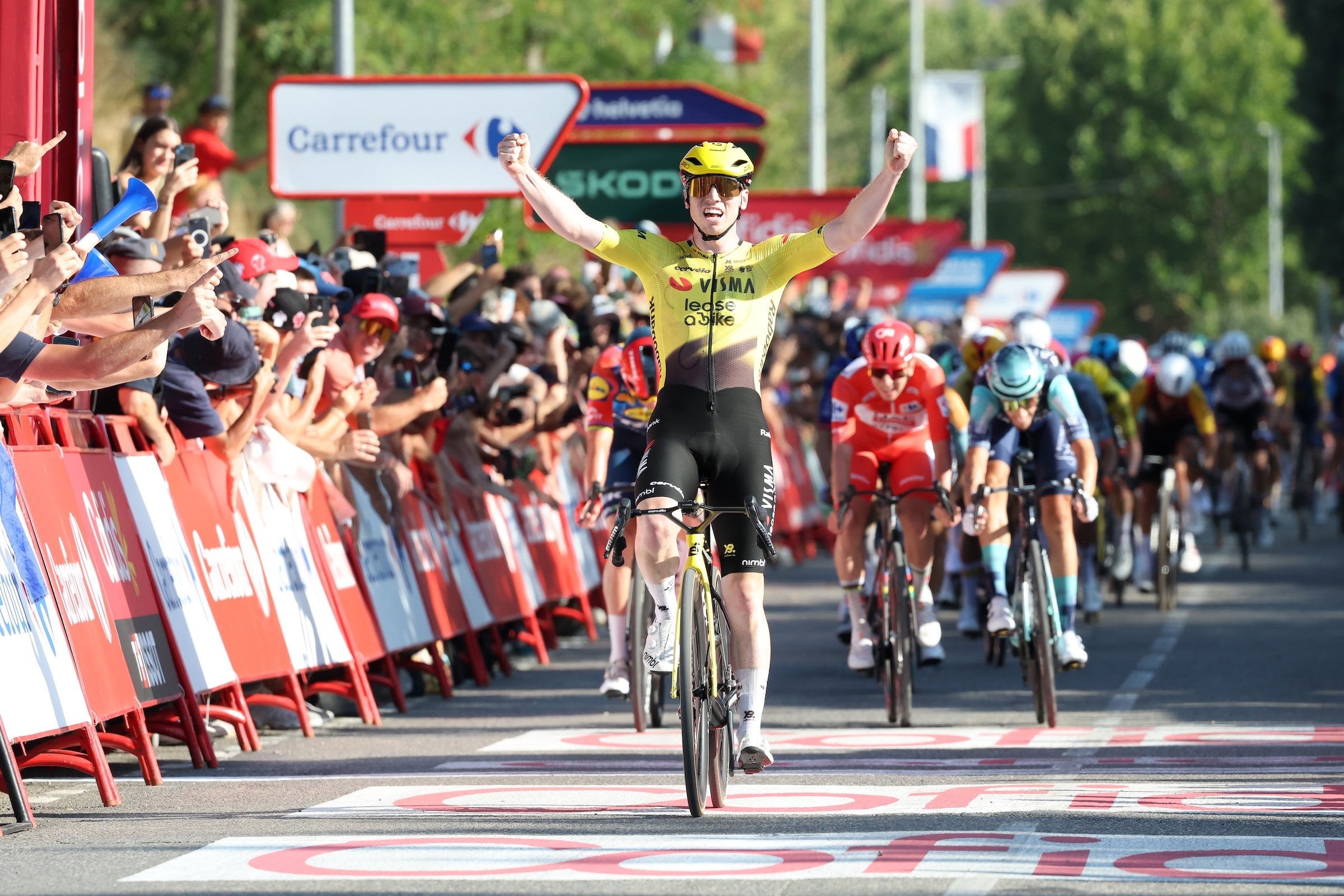 Matthew Brennan Claims Victory in Vuelta a España Stage 2