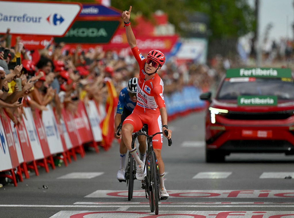 Pogačar Claims Third Stage Win at Vuelta a España Amidst Tough Competition
