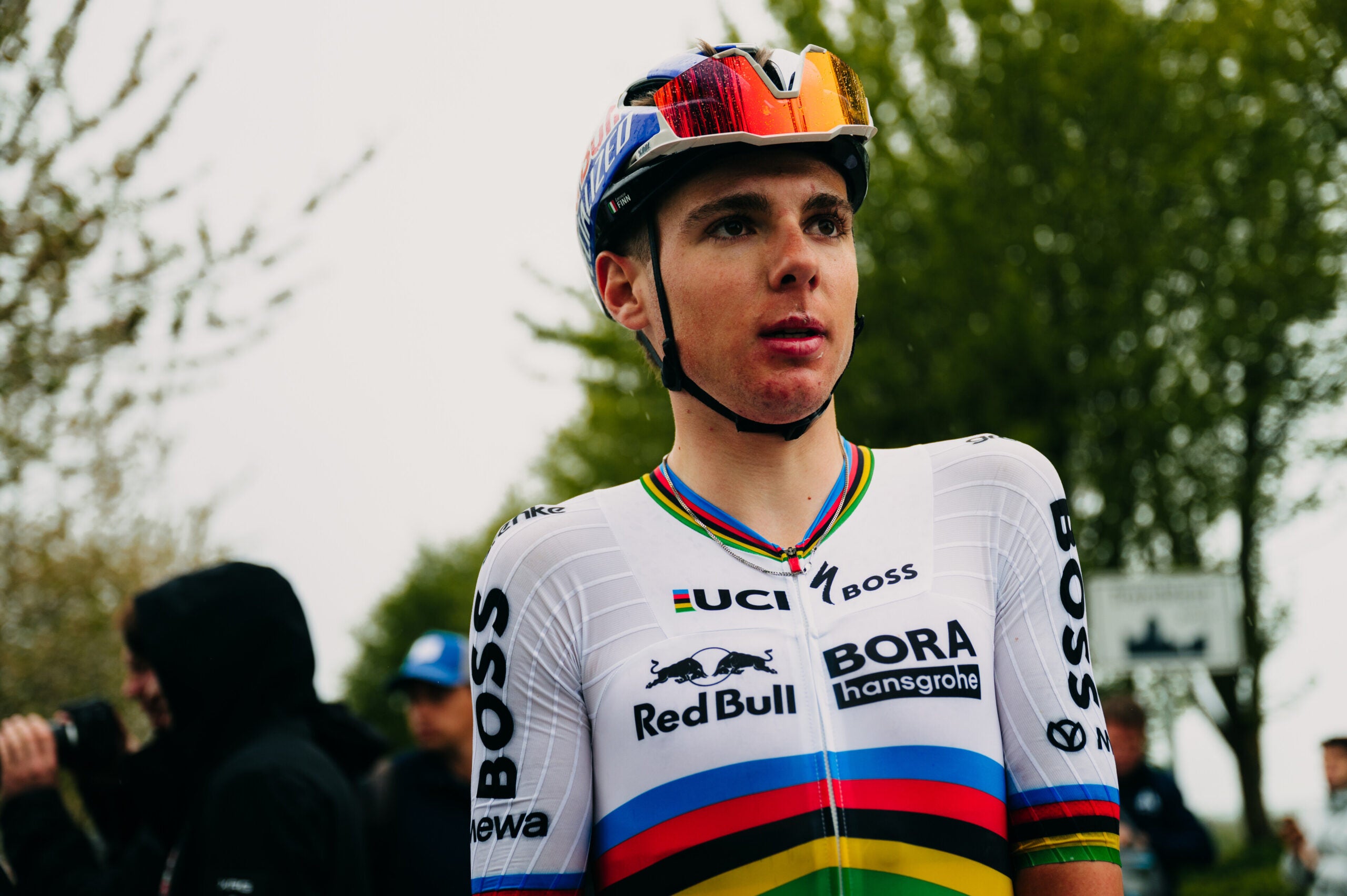 Lorenzo Finn Wins Tour de l'Avenir to Join Elite List of Cycling Supertalents - News Directory 3