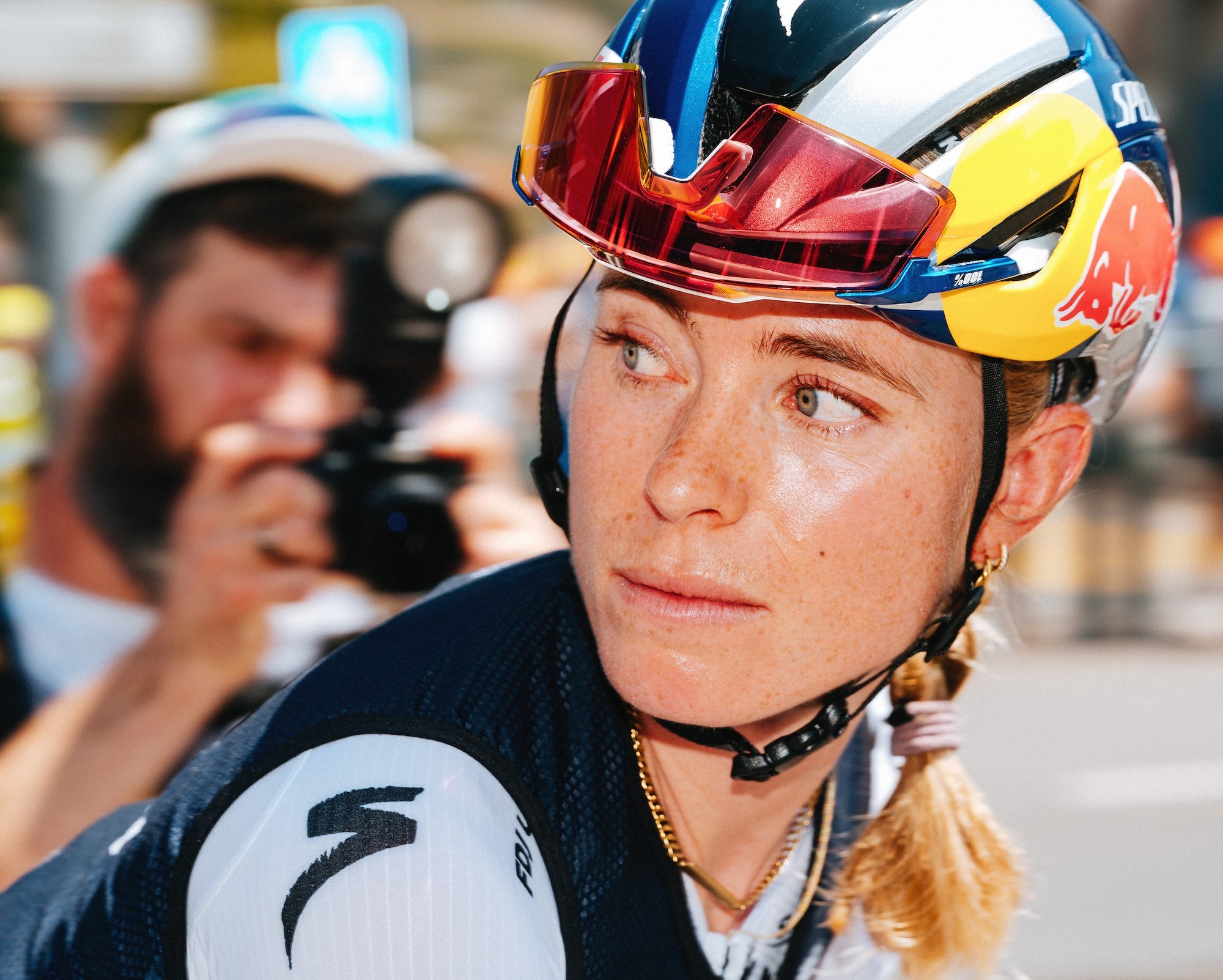 Demi Vollering Crashes Hours Before TV Broadcast Begins at Tour de France Femmes