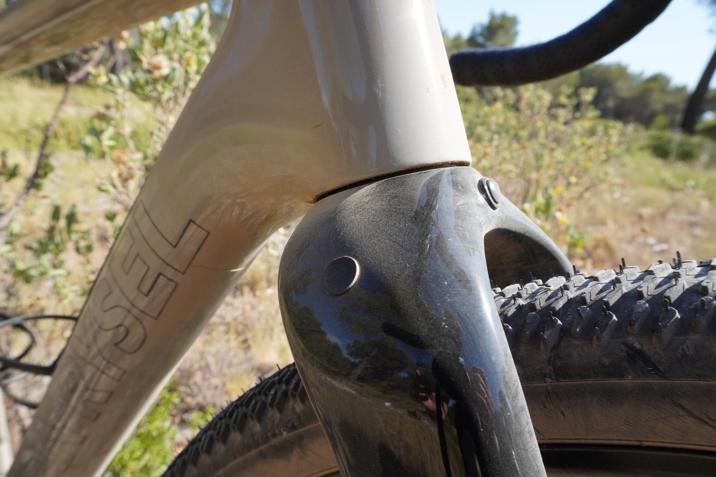Van Rysel EDR-G dynamo routing fork
