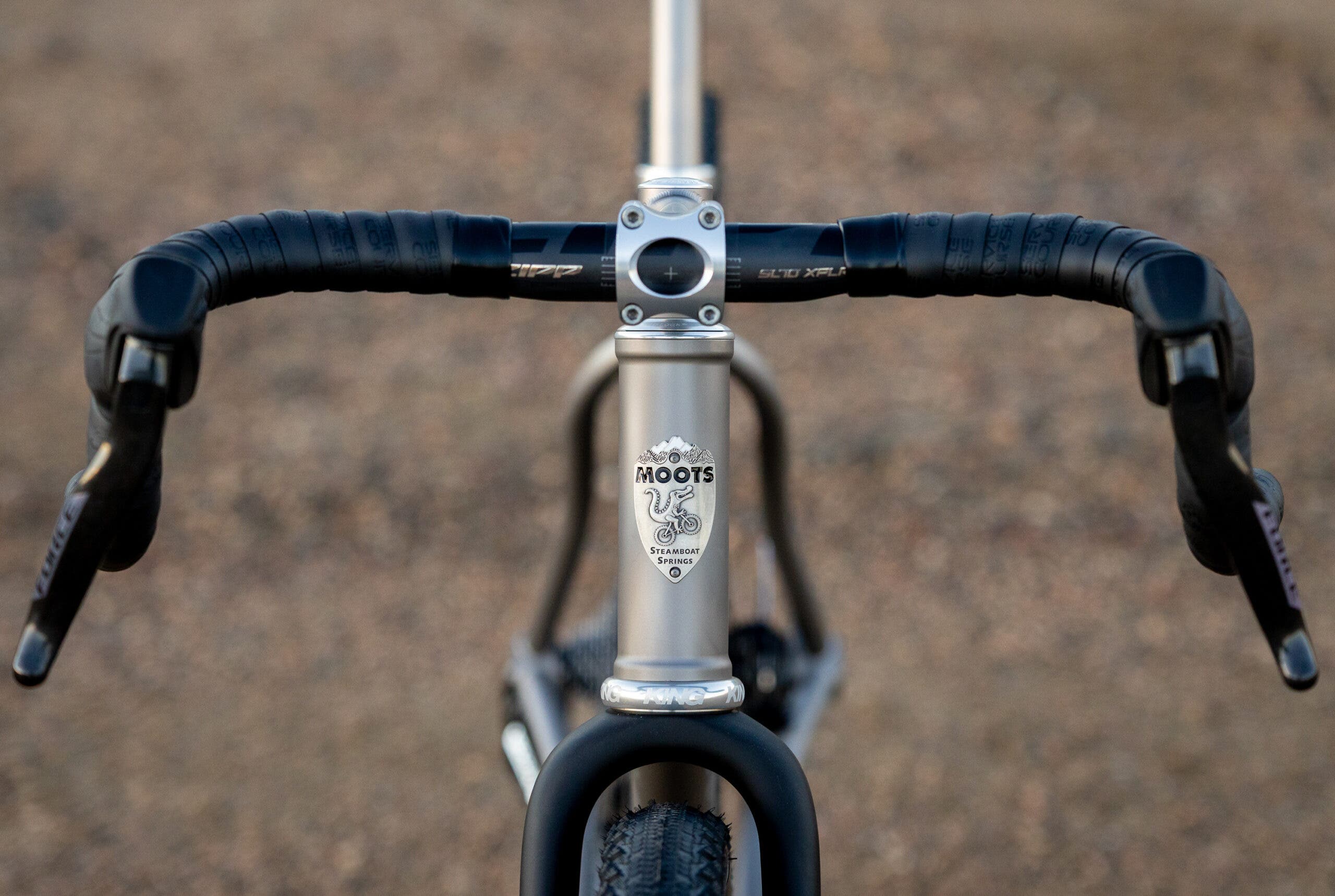 Moots Routt 2026 headbadge