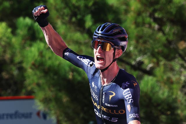 Vuelta a España Stage 19: Dunbar Turns Tough Season Around with Determined Mountain Win