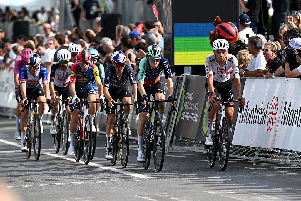 Van der Poel has to hang at road worlds with the same lightweights who went to the final at GP Montréal.