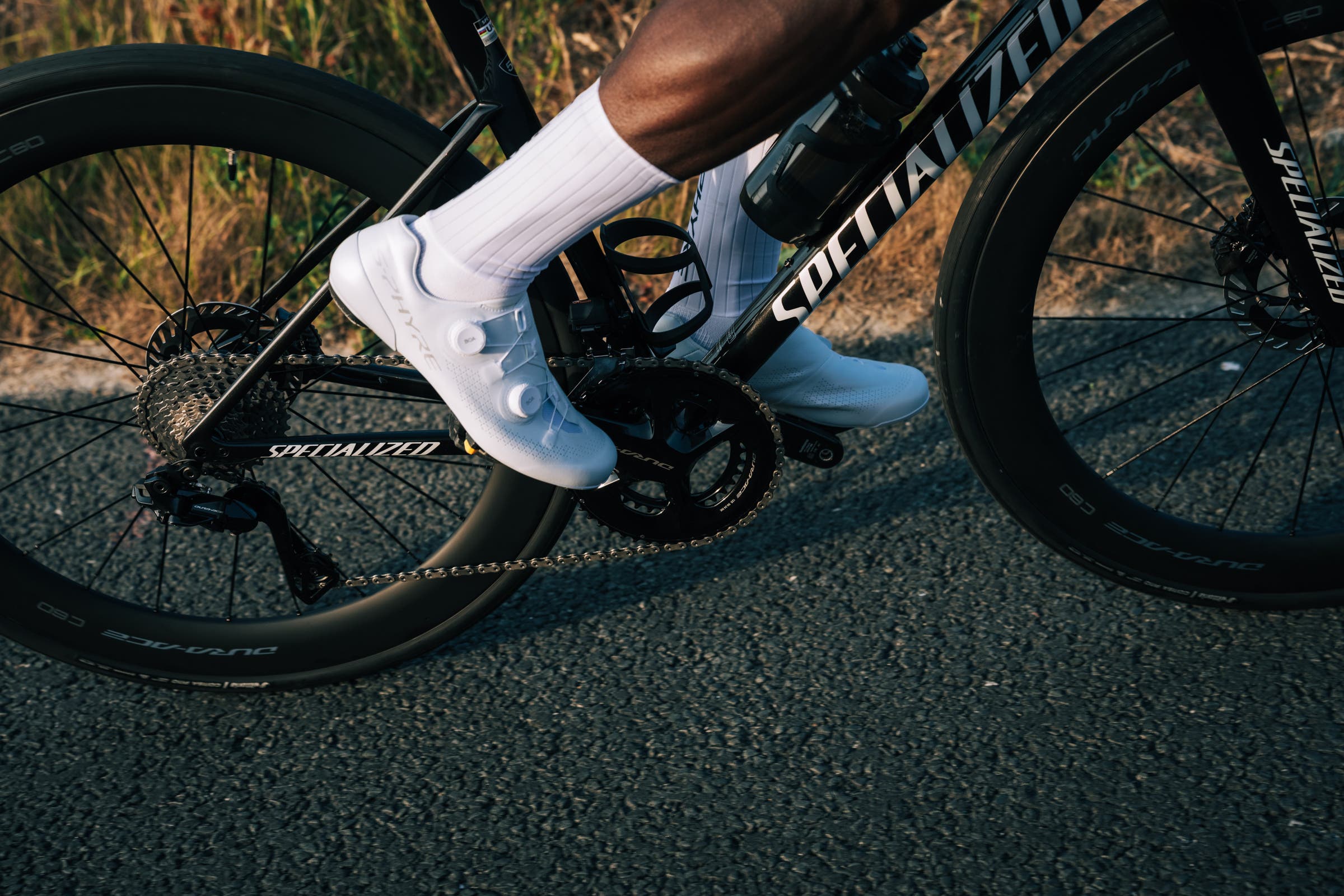 Shimano-DURA-ACE-PD-R9300-SPD-SLR-And-S-PHYRE-SH-R910
