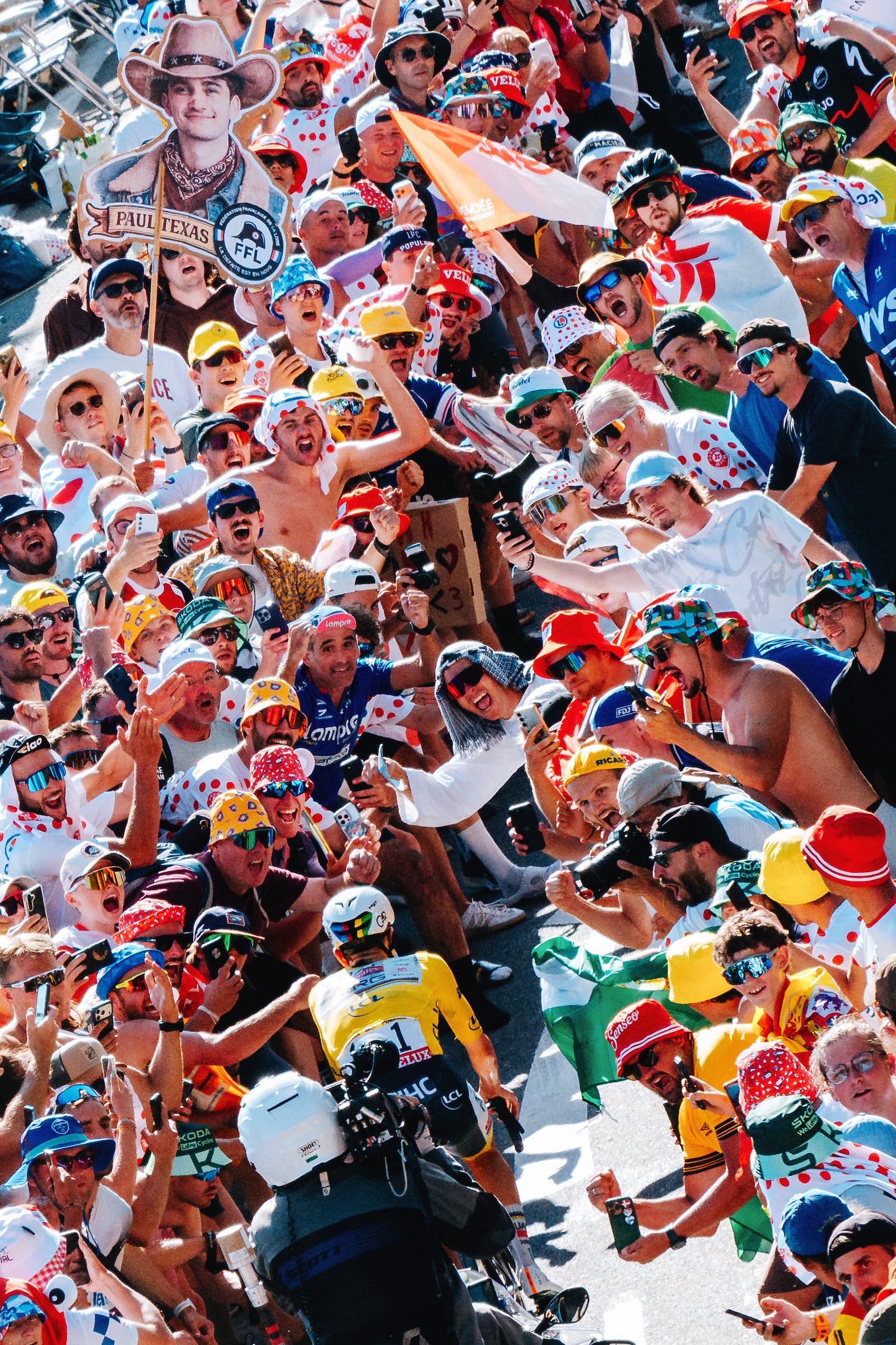 Tadej Pogacar setting the Alpe d'hued record on stage 19 of the Tour de France