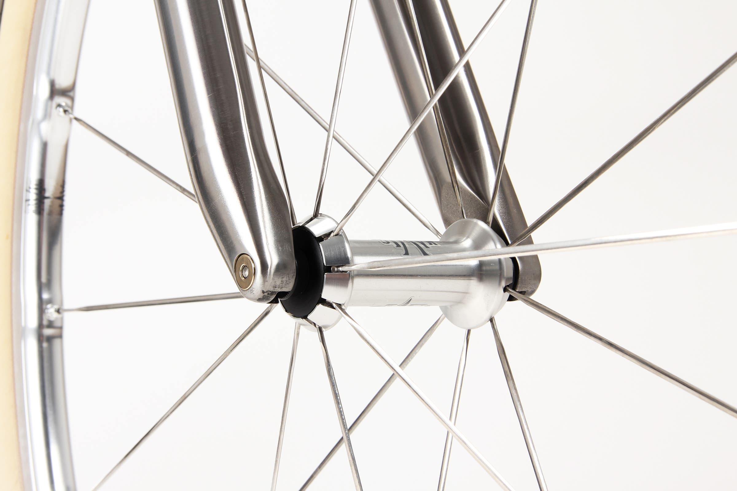 Firefly Bicycles rim brake with 40mm tires