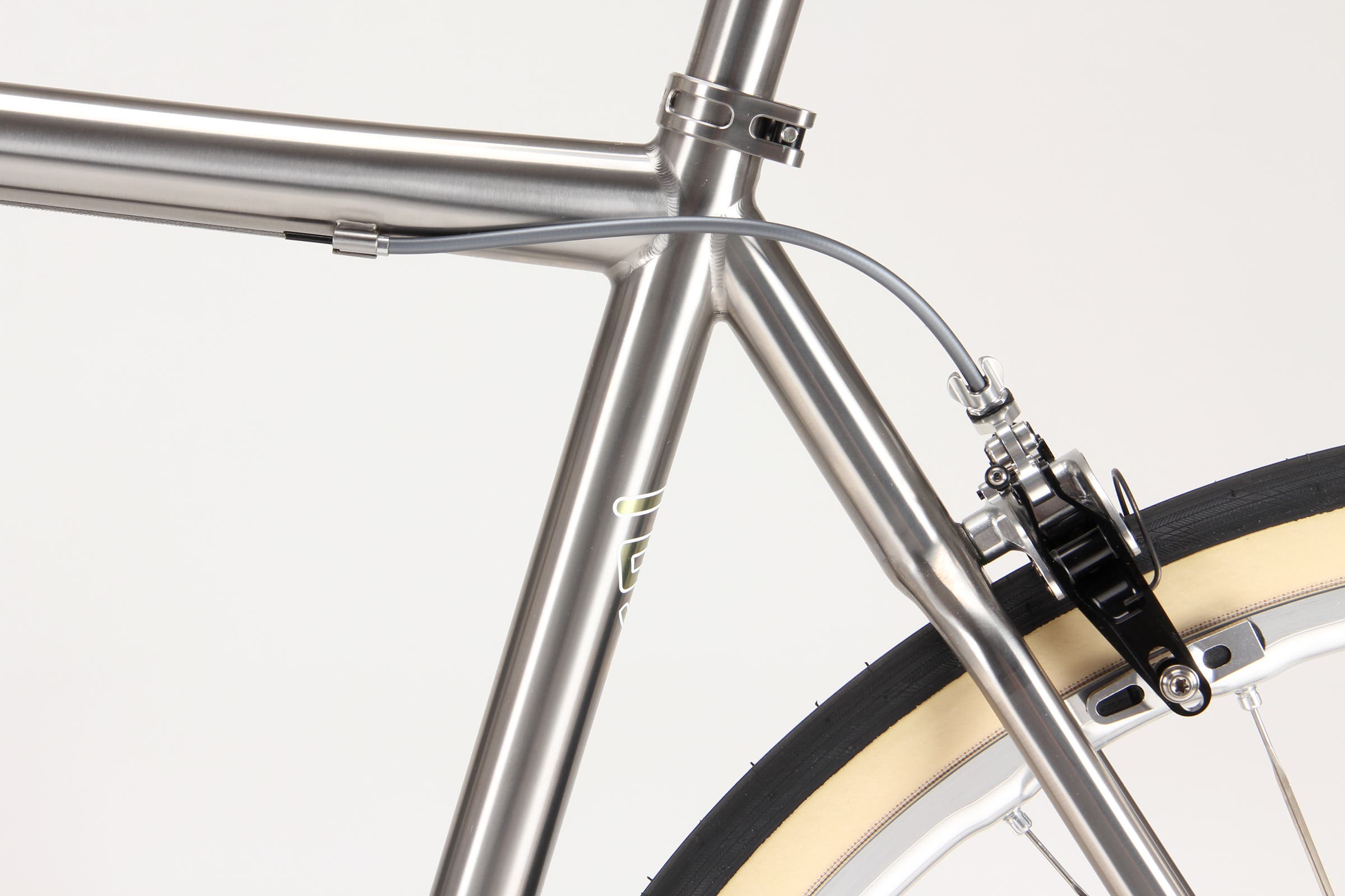 Firefly Bicycles rim brake with 40mm tires