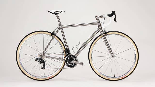 Rim Brakes Aren't Dead (And They Now Clear 40mm Tires)