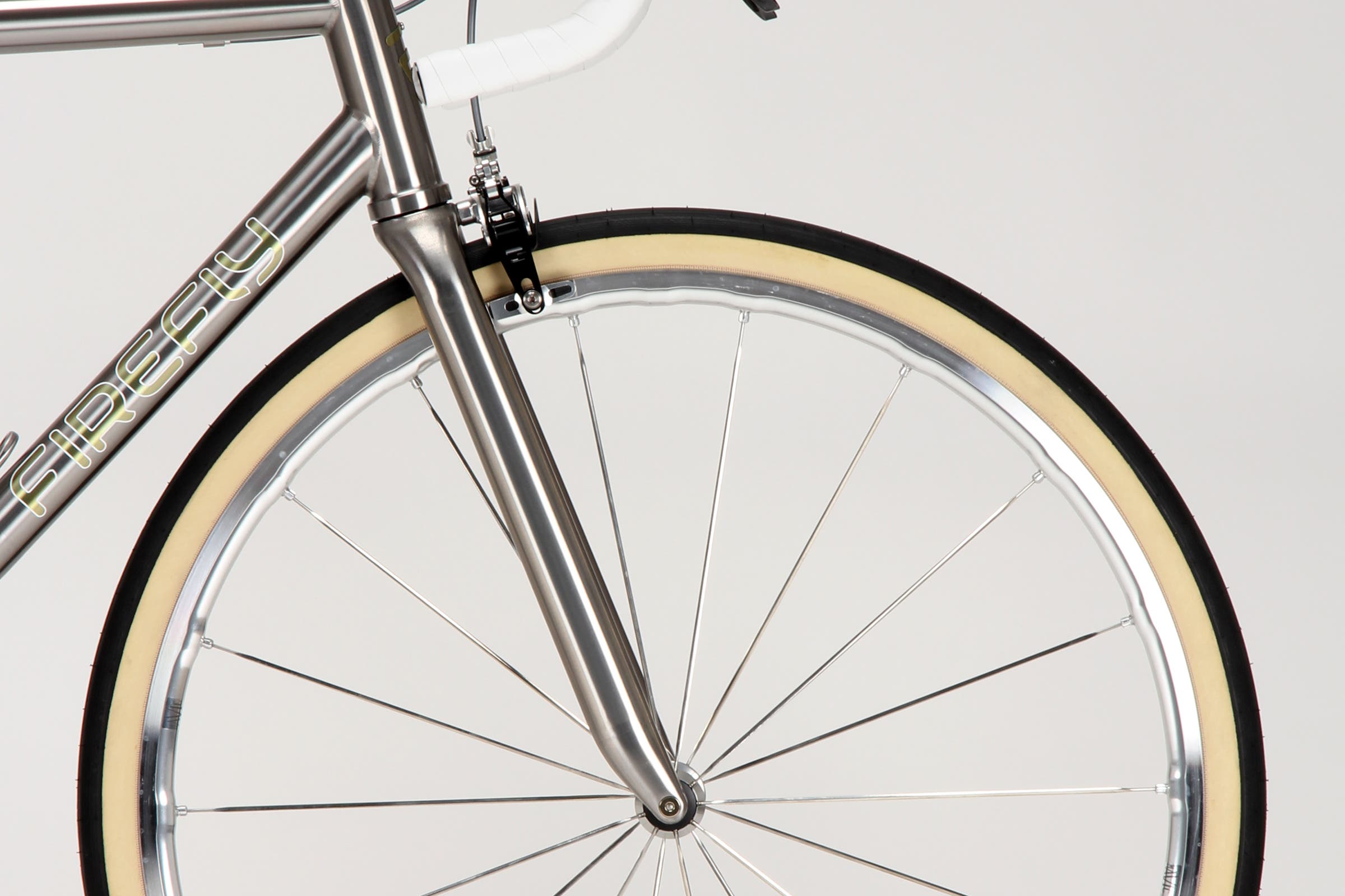 Firefly Bicycles rim brake with 40mm tires