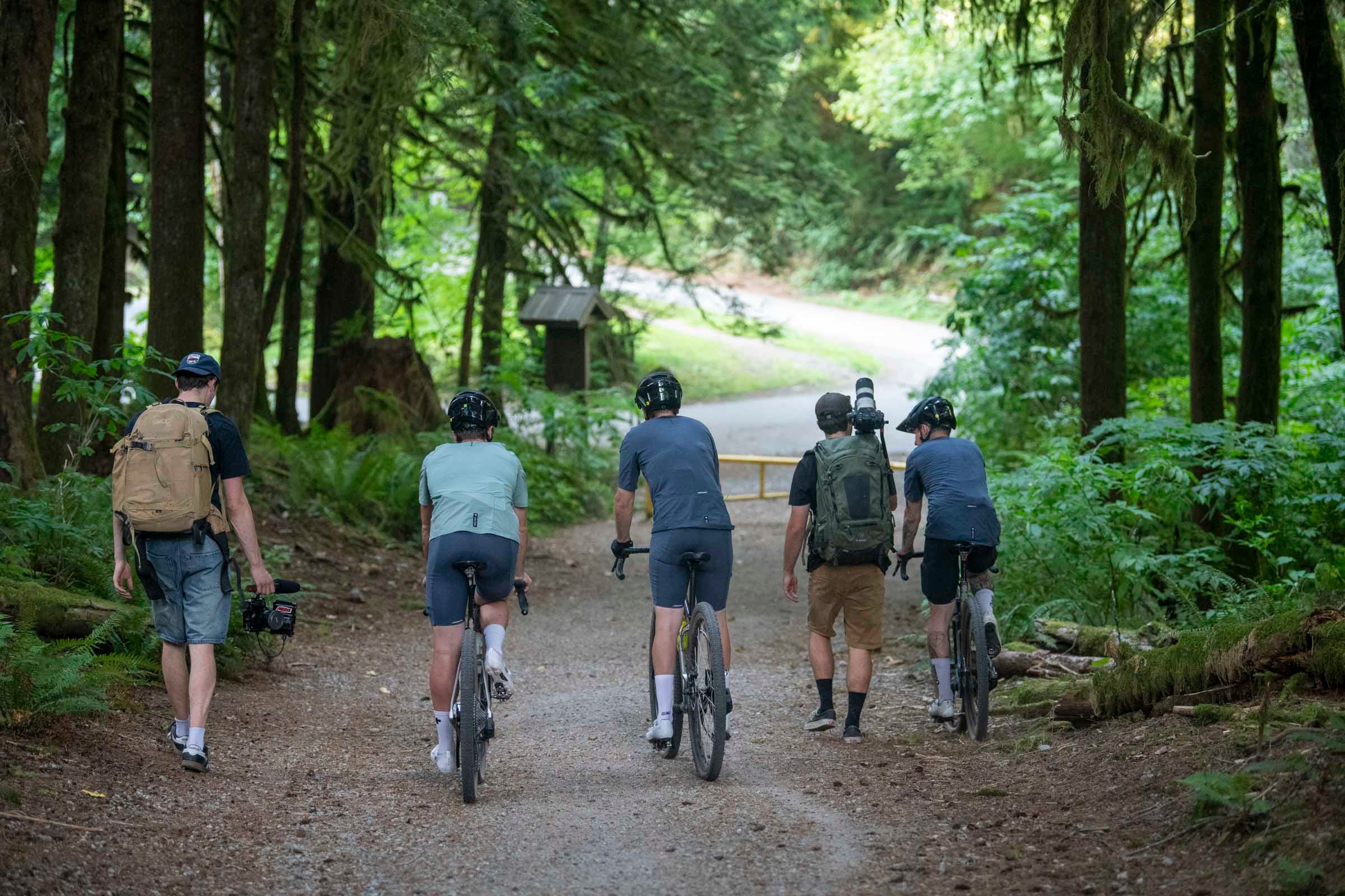 Velo Gravel Bike Field Test