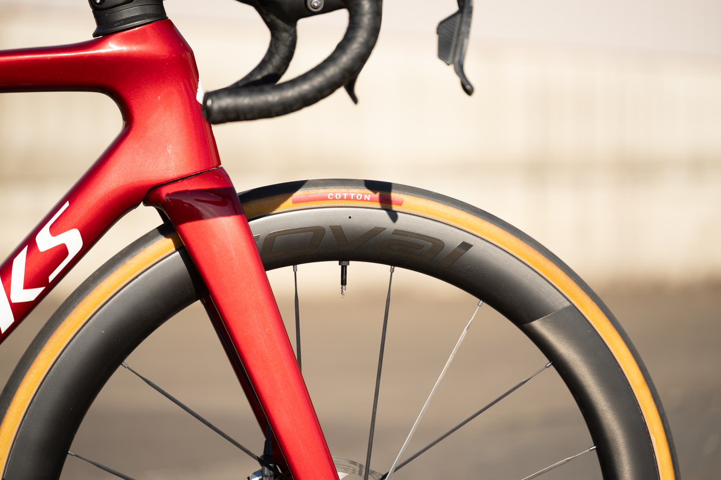 Specialized Tarmac SL9 S-Works with Roval Rapide CLXIII wheels