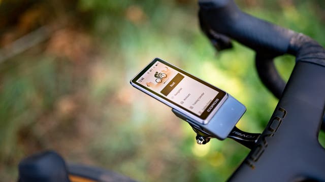 Coros Dura 2 Solar Review: The Infinite-Battery Garmin Alternative (And the Detail Everyone Will Miss)