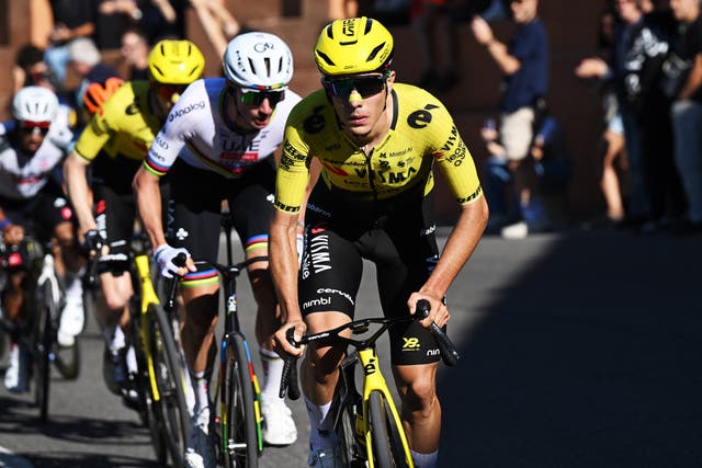 Piganzoli Scoops Giro Dell’Emilia as McNulty Debuts Rainbow Jersey