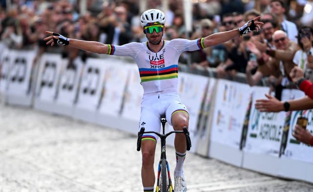 Brandon McNulty Soloes to Sensational First Win in Rainbow Jersey